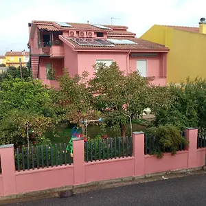 Corona Bed & Breakfast Couette-café Sardara